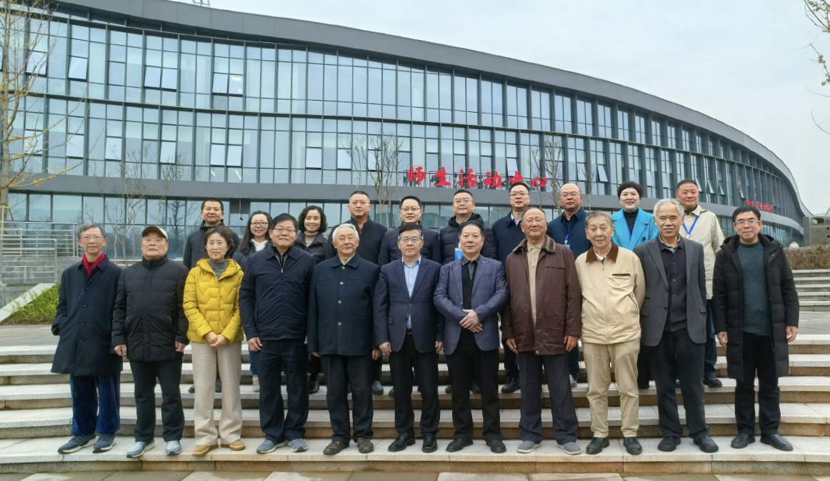 cbbb10c8-4280-4fea-84f0-f46884d879c9.jpg